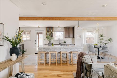 2826 Hudson Street Denver CO 80207