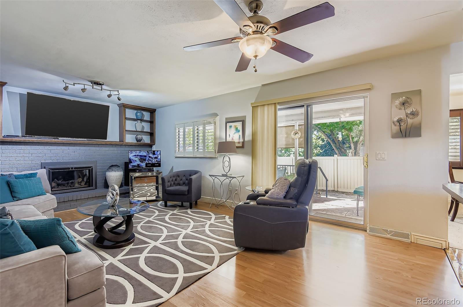 3640 S Monaco Parkway S