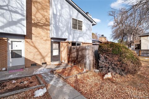 Photo of 84 Nome Way #C, Aurora, CO 80012 (MLS # 3661920)
