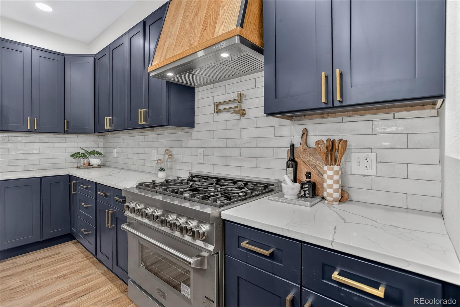 2346 N Gilpin Street