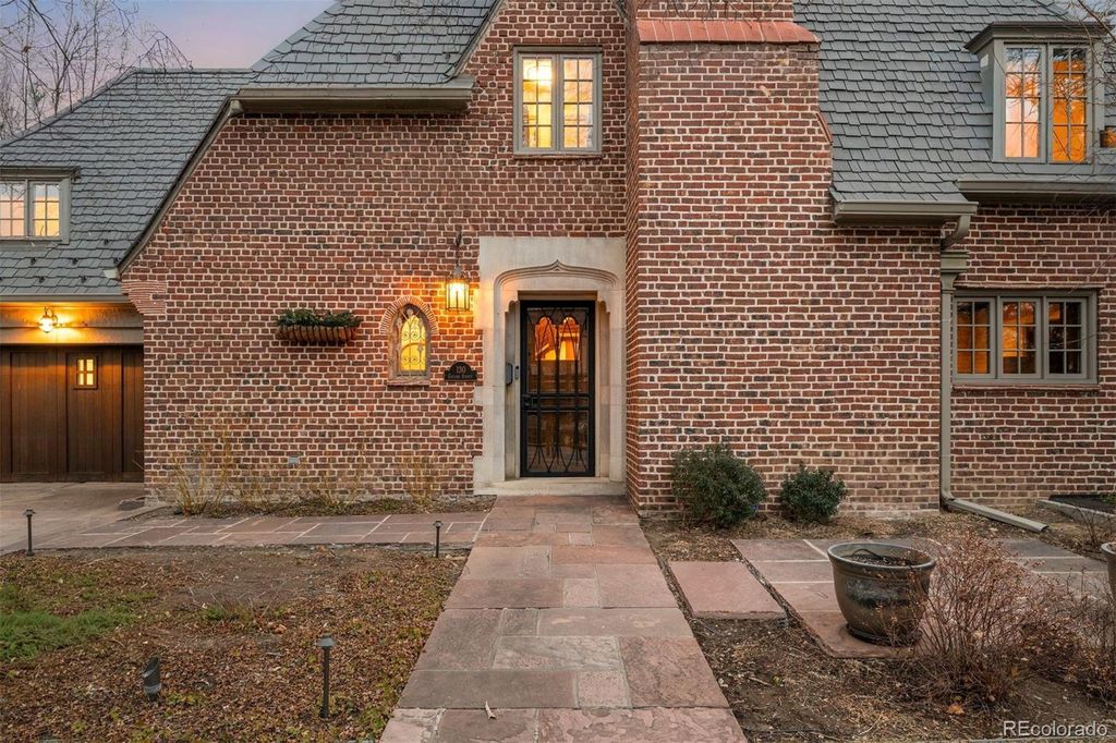 Photo of 130 Gaylord Street, Denver, CO 80206 (MLS # 3487461)