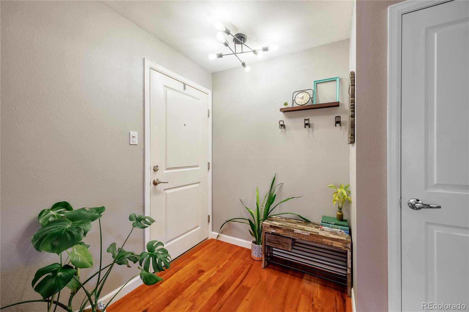 1332 N Williams Street 202