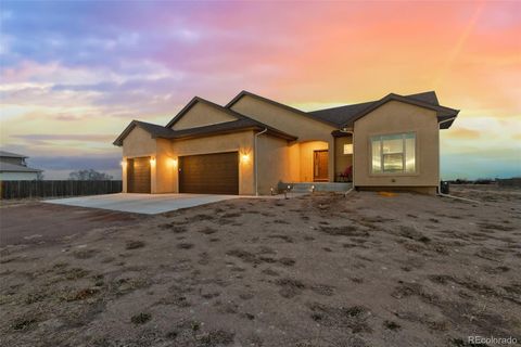 Photo of 422 S Gilia Drive, Pueblo, CO 81007 (MLS # 1561106)