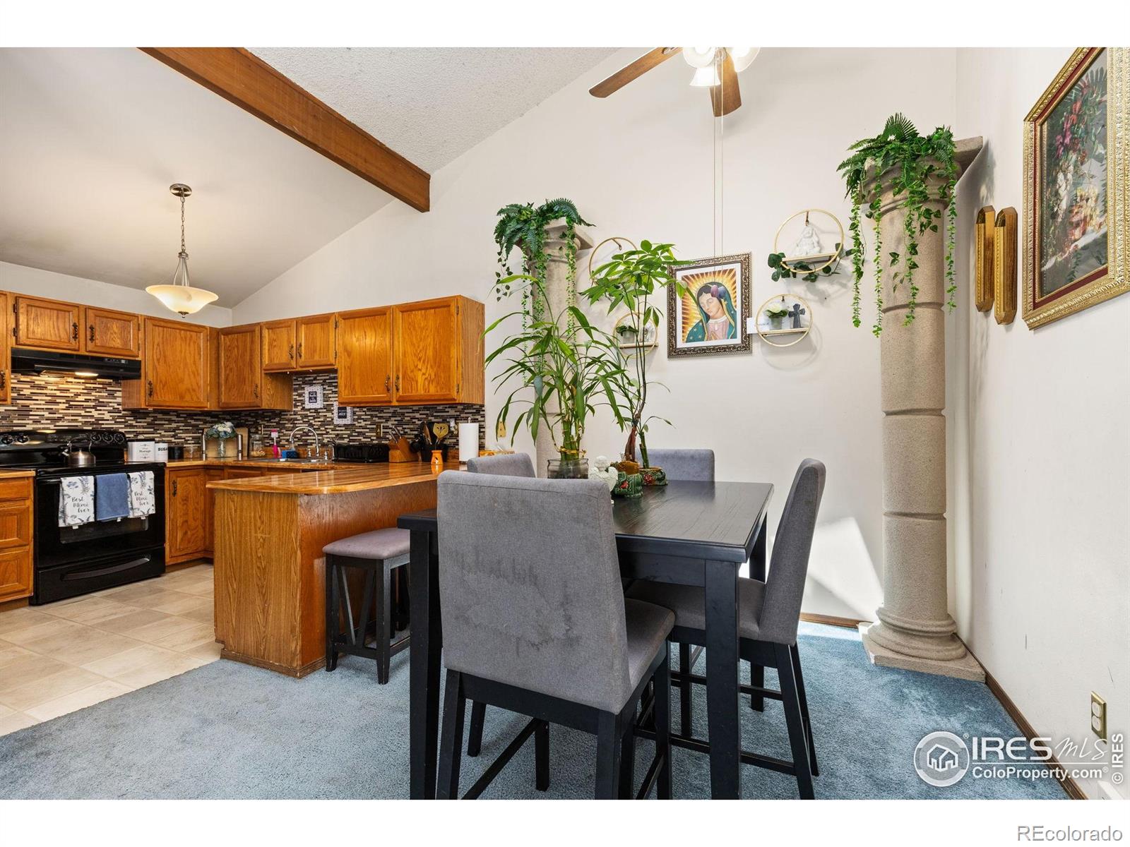 1200-1202 Parker Drive