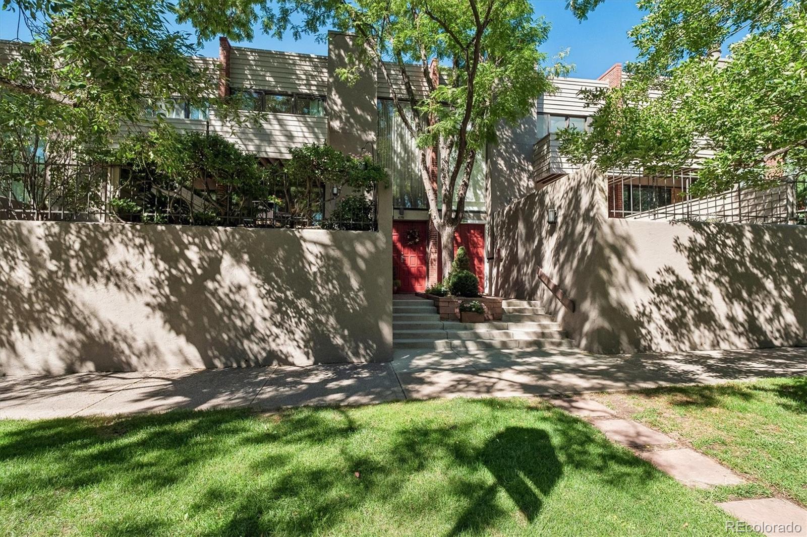 475 Columbine Street