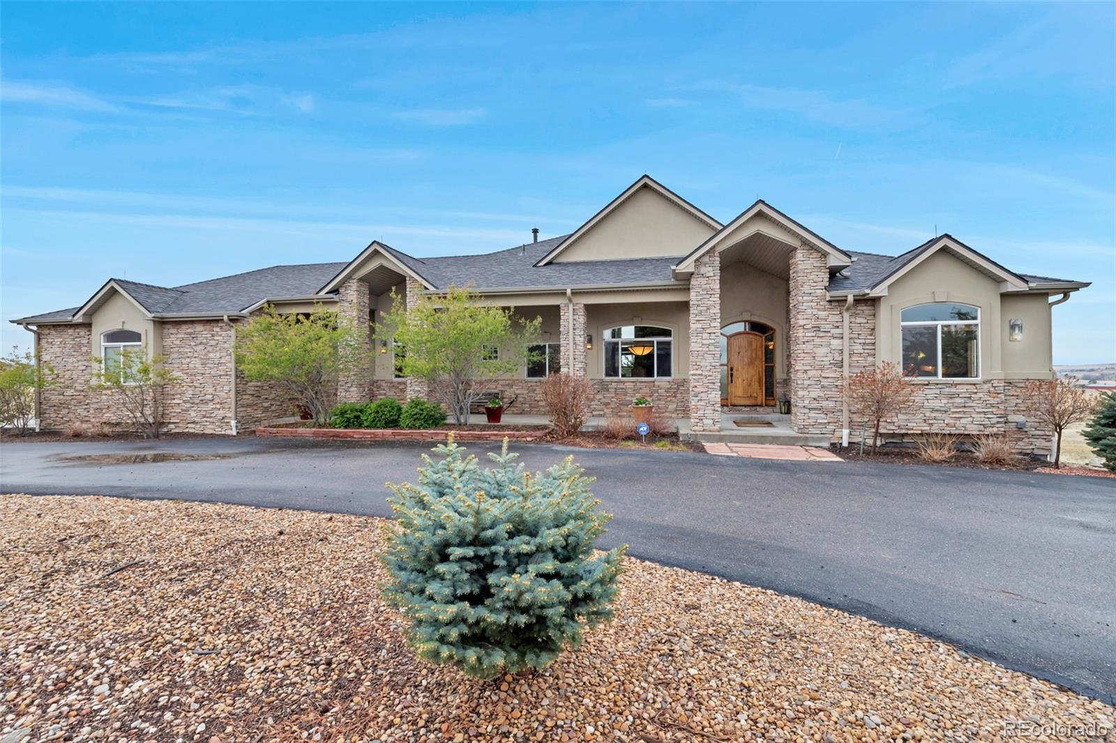 3855 Mountain View Meadows Circle