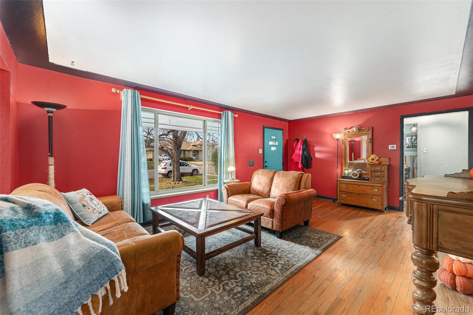 6164 Brentwood Street