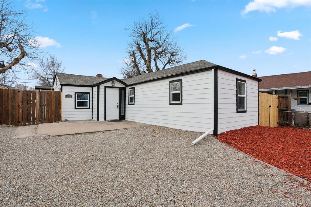 Photo of 3200 W Custer Place, Denver, CO 80219 (MLS # 7764604)
