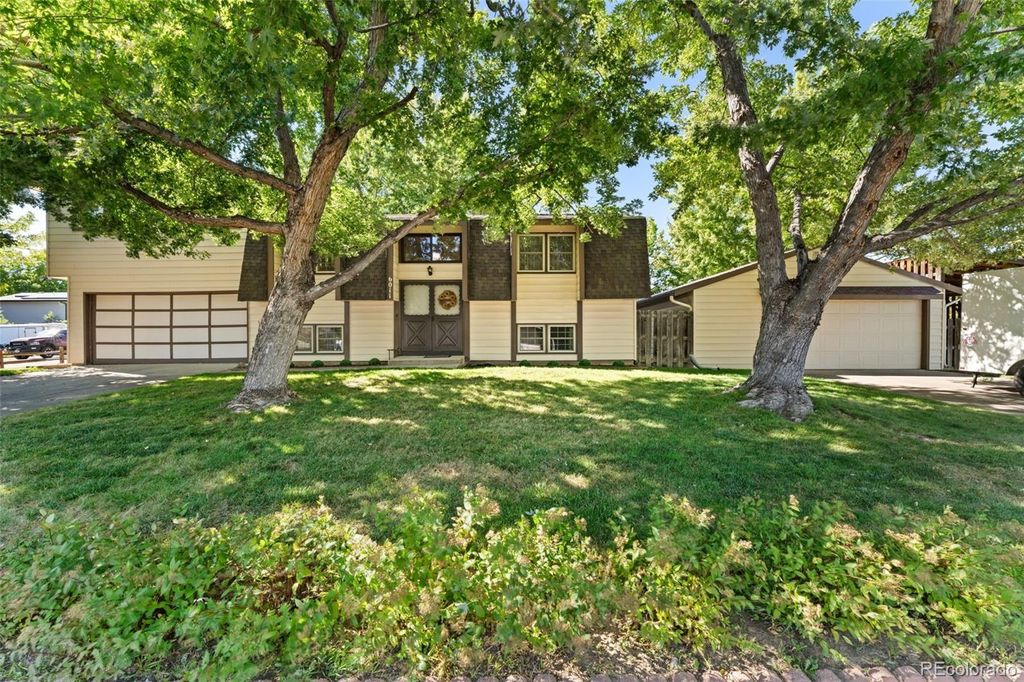Photo of 6011 Blanca Court, Golden, CO 80403 (MLS # 8179502)