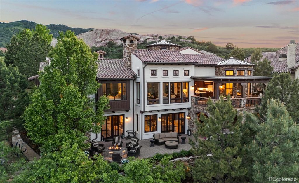 Photo of 7208 Raphael Lane, Littleton, CO 80125 (MLS # 5029510)