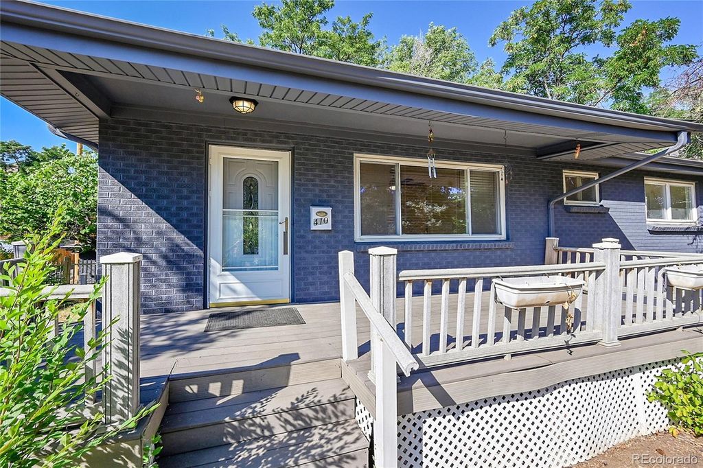 Photo of 410 Cheyenne Street, Golden, CO 80403 (MLS # 8035985)