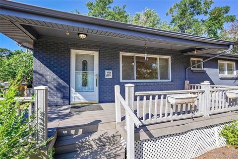 Photo of 410 Cheyenne Street, Golden, CO 80403 (MLS # 8035985) Photo of 410 Cheyenne Street, Golden, CO 80403 (MLS # 8035985)