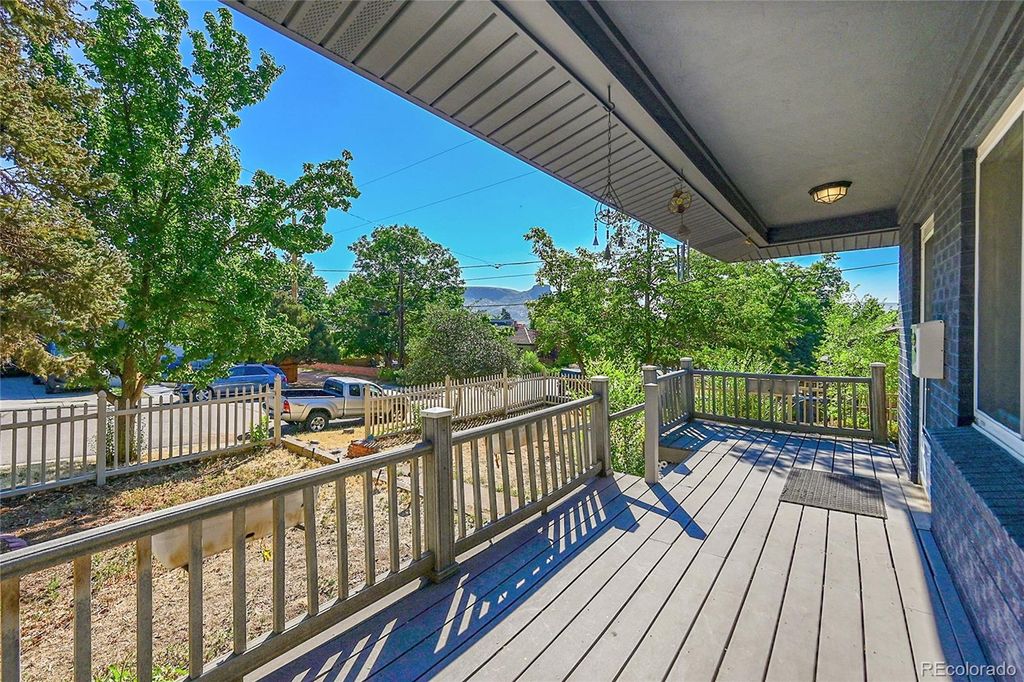 Photo of 410 Cheyenne Street, Golden, CO 80403 (MLS # 8035985)