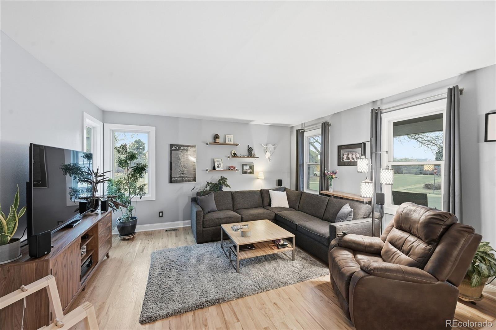 1856 E Nichols Place