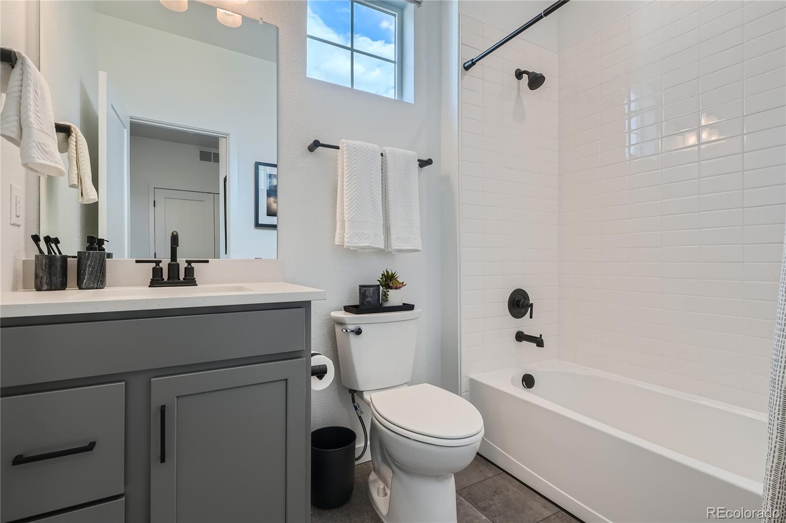 Photo 12 of 14 of 10218 Milwaukee Circle townhome