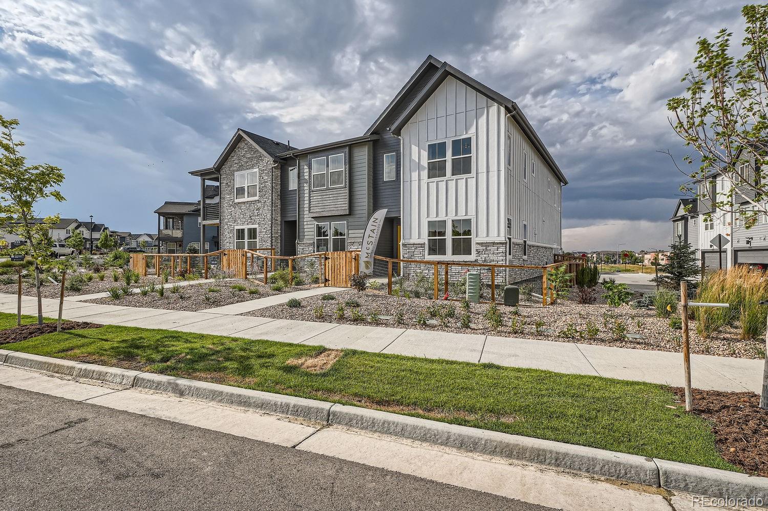 View Thornton, CO 80229 townhome