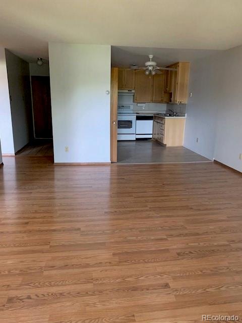 9335 E Center Avenue 7C