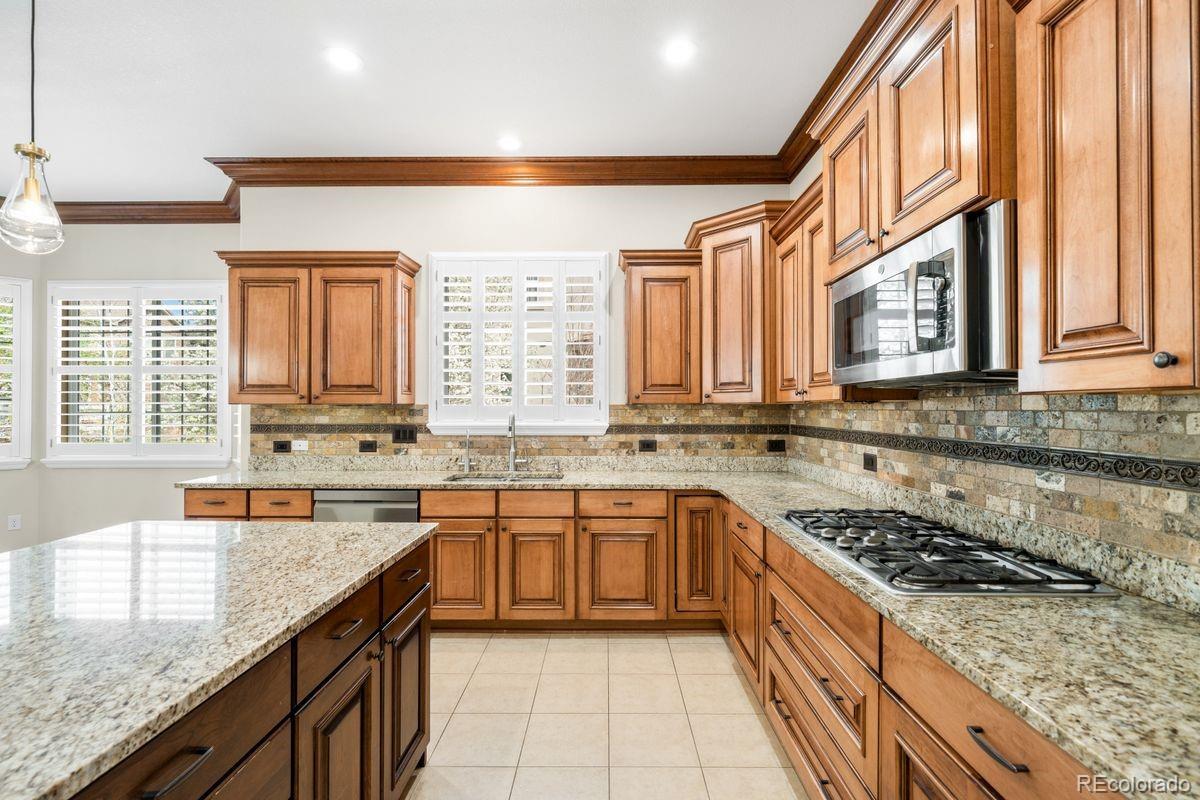 14335 Santa Fe Street