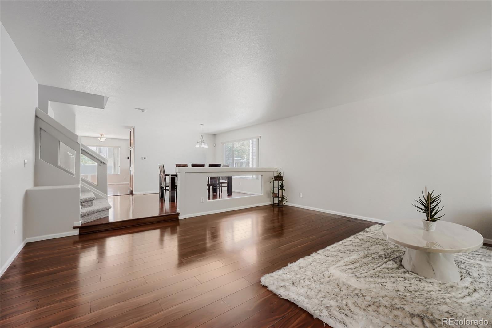 19034 Burlington Place
