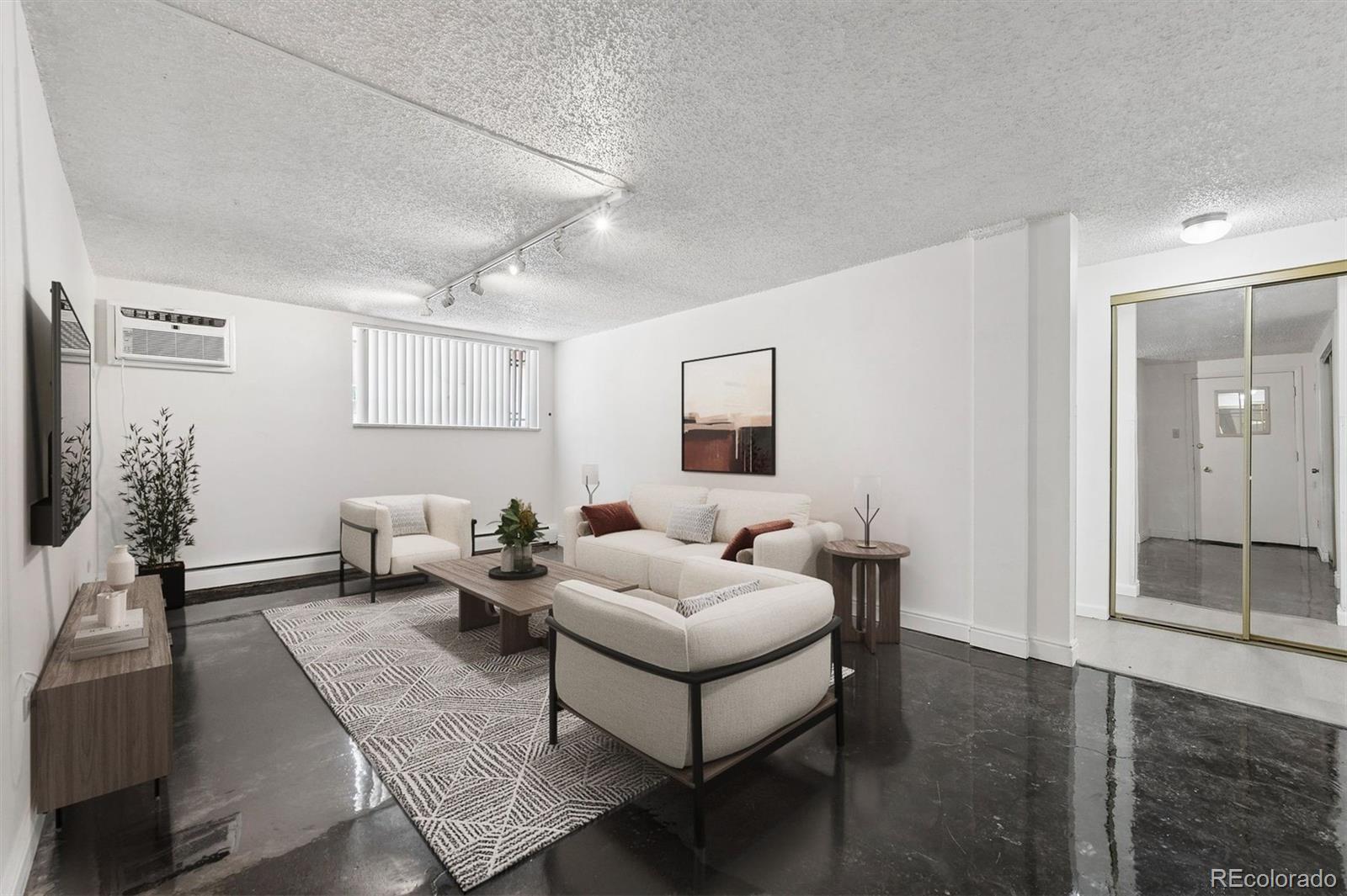 1050 N Lafayette Street 108