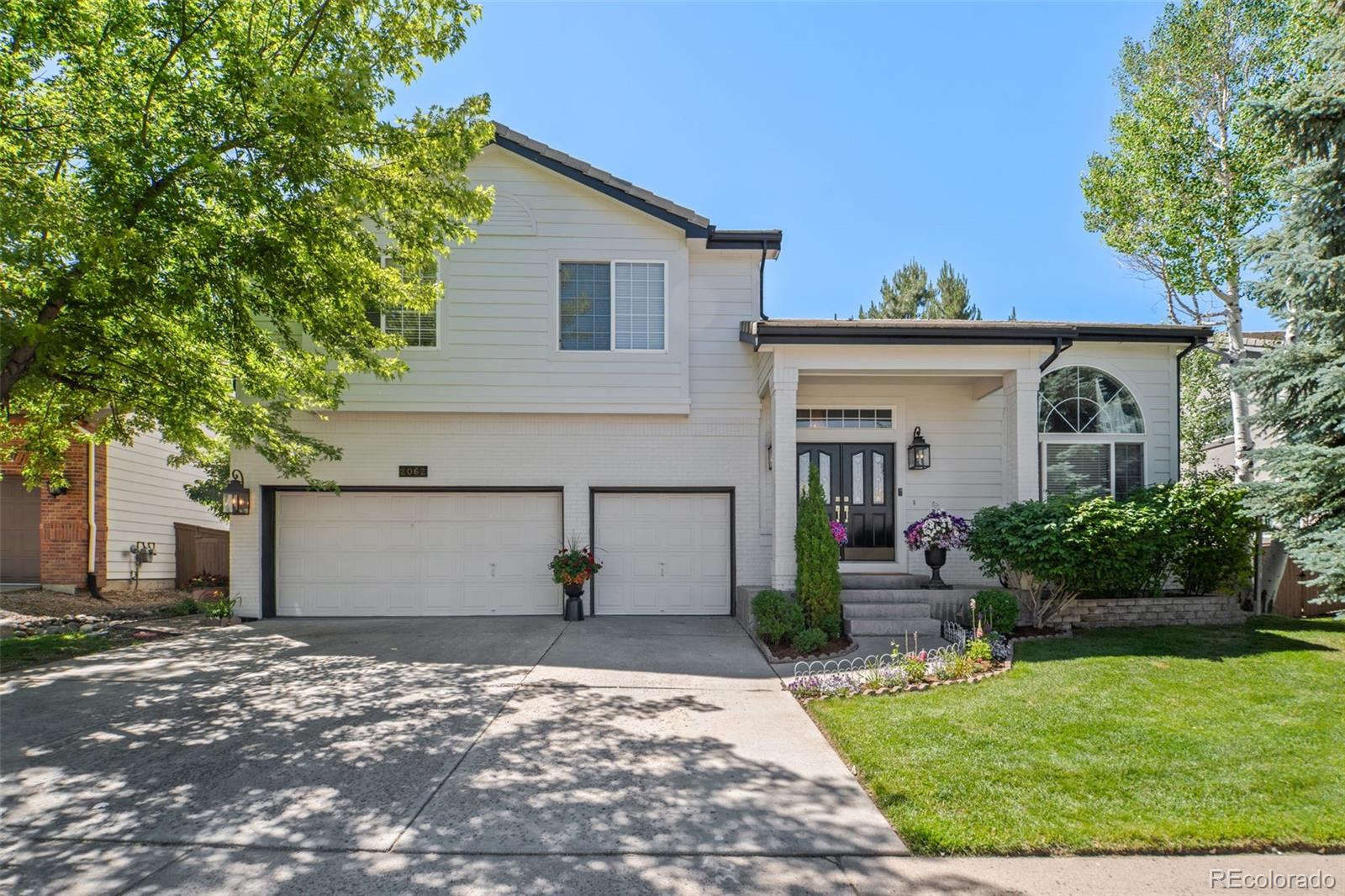 2062 Hyacinth Road