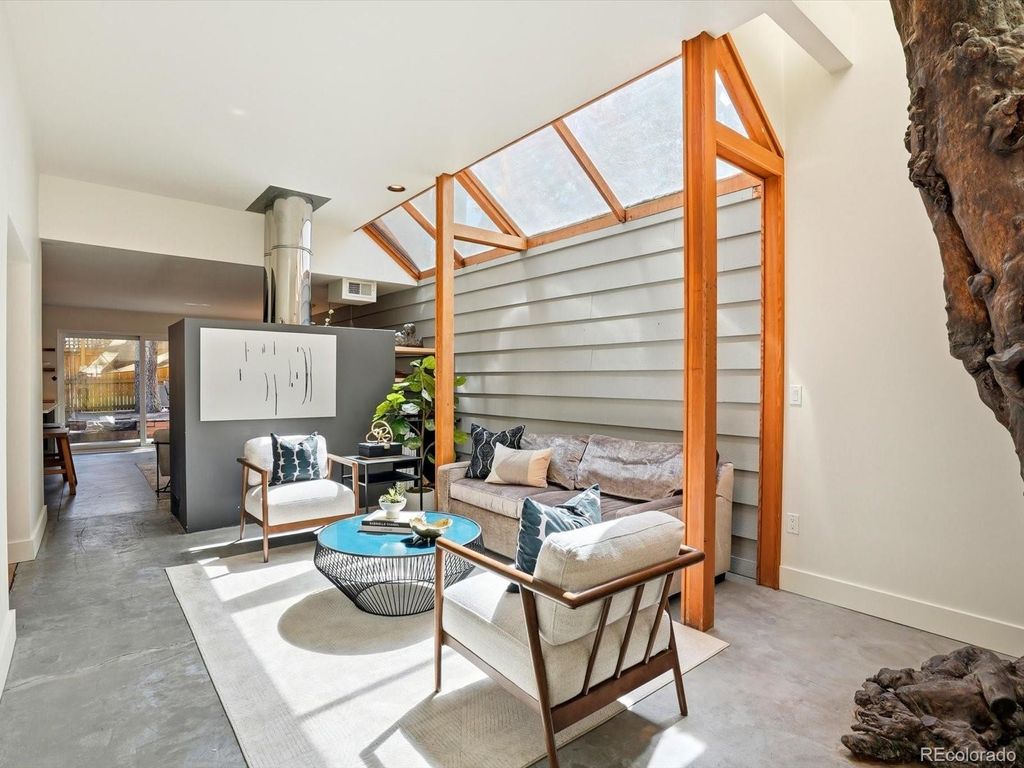 Photo of 390 Ash Street, Denver, CO 80220 (MLS # 3344913)