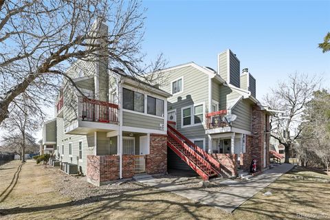 Photo of 982 S Dearborn Way #14, Aurora, CO 80012 (MLS # 5926475)