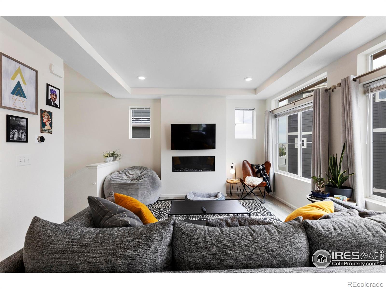 1027 Highview Drive