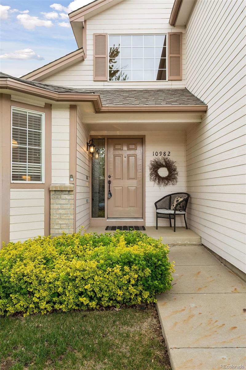 10982 W Crestline Drive