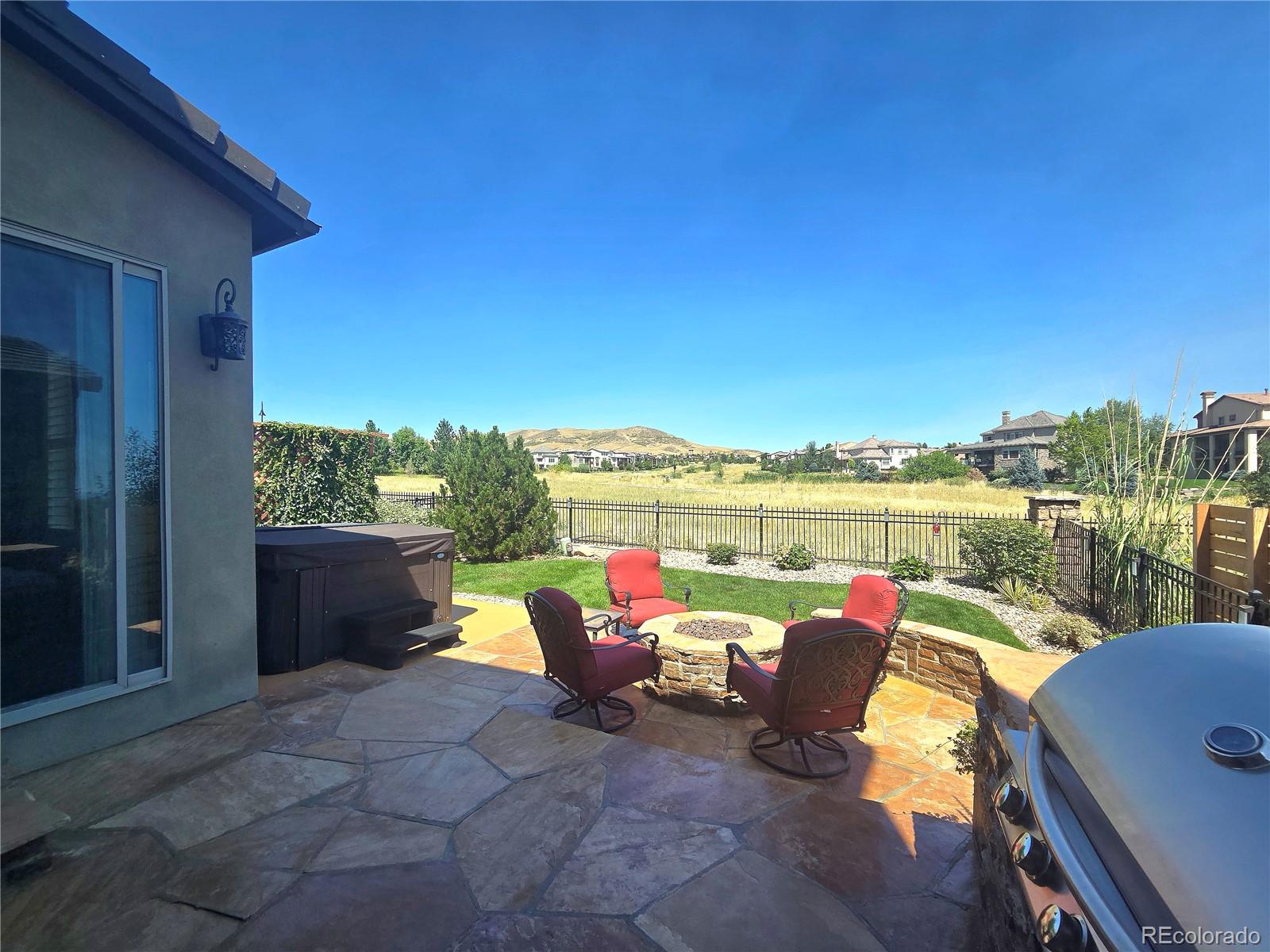 2438 S Orchard Way
