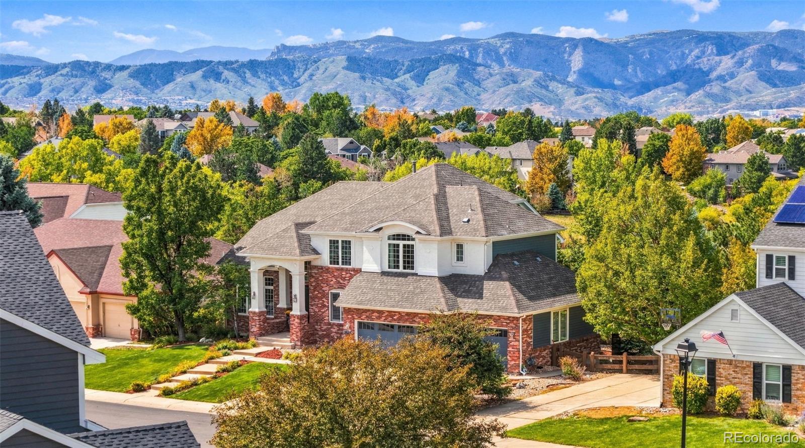 10399 Brookhollow Circle