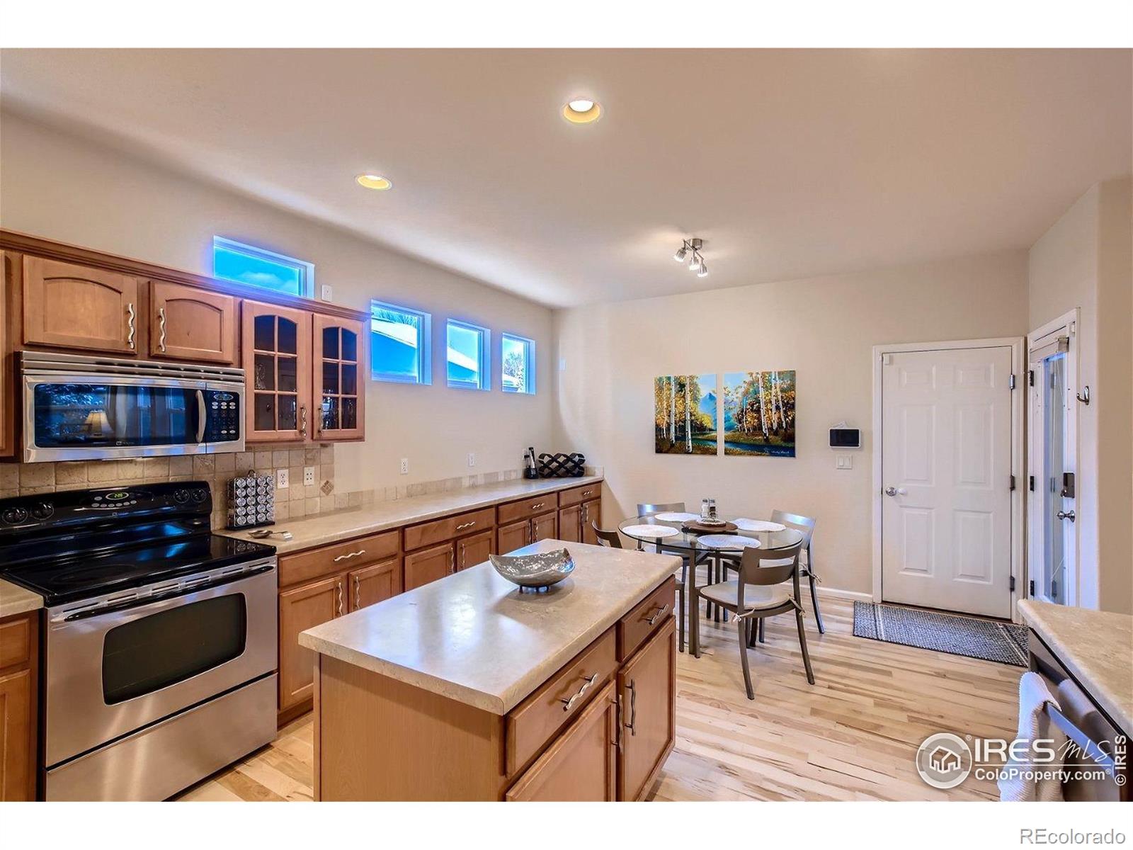 2197 Creekside Drive