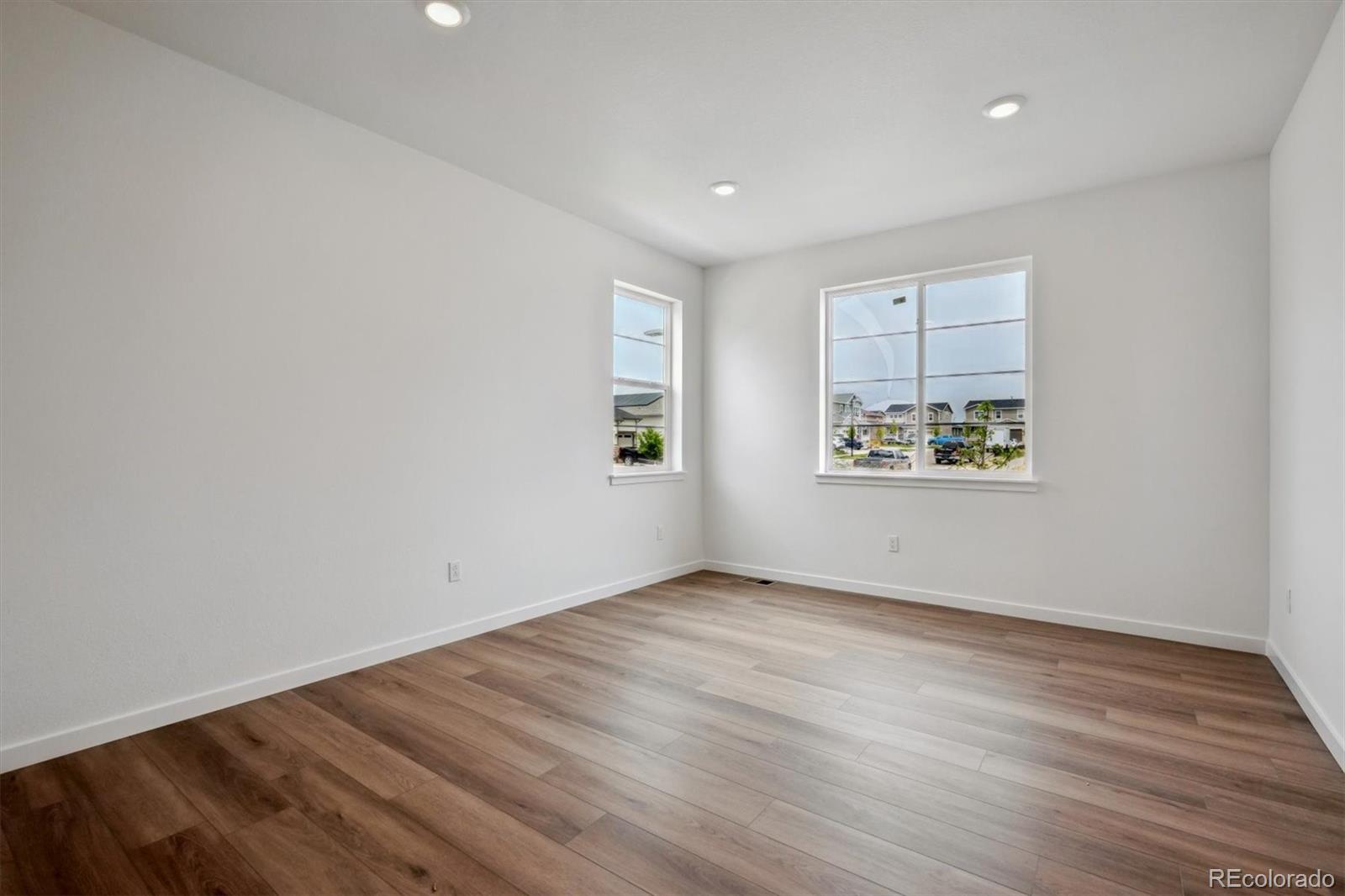 24708 E 40th Avenue, Aurora, CO, 80019 2 24708 E 40th Avenue