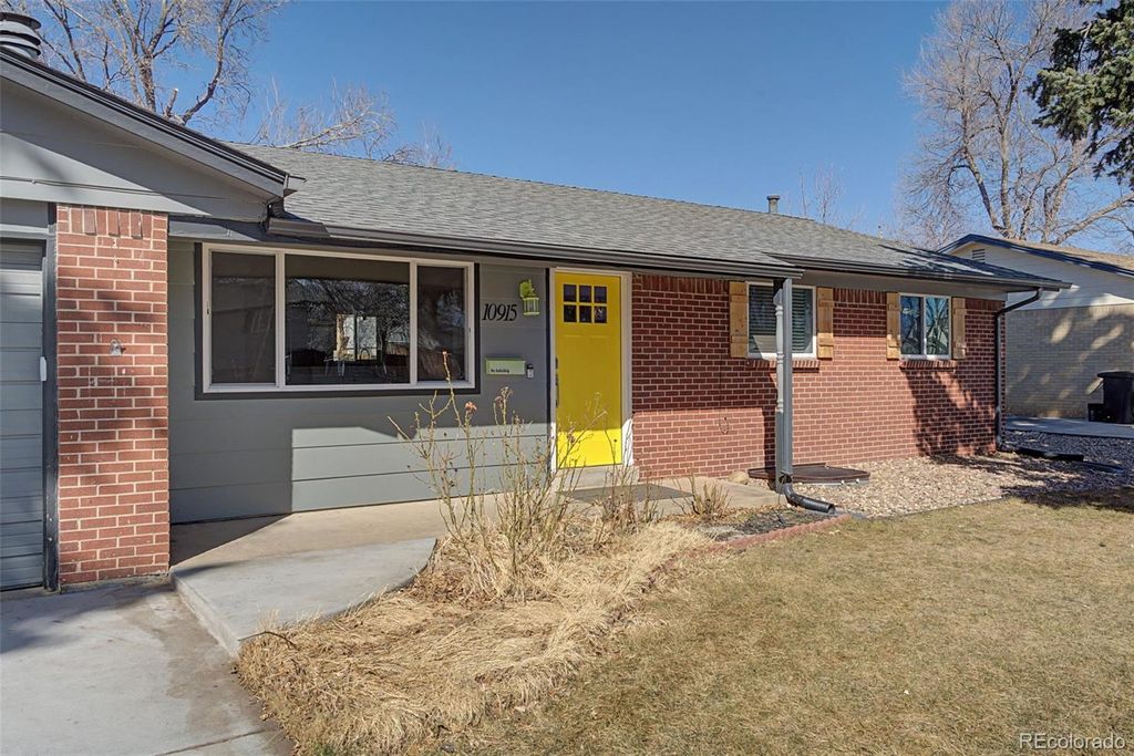 Photo of 10915 W 68th Avenue, Arvada, CO 80004 (MLS # 5020157)