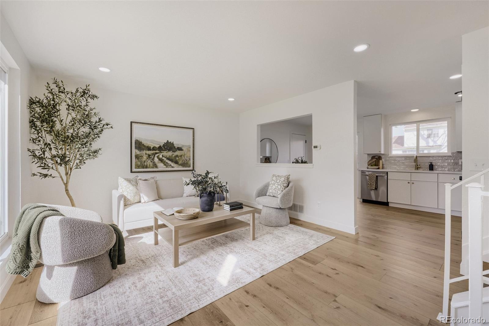 4618 Fontana Way