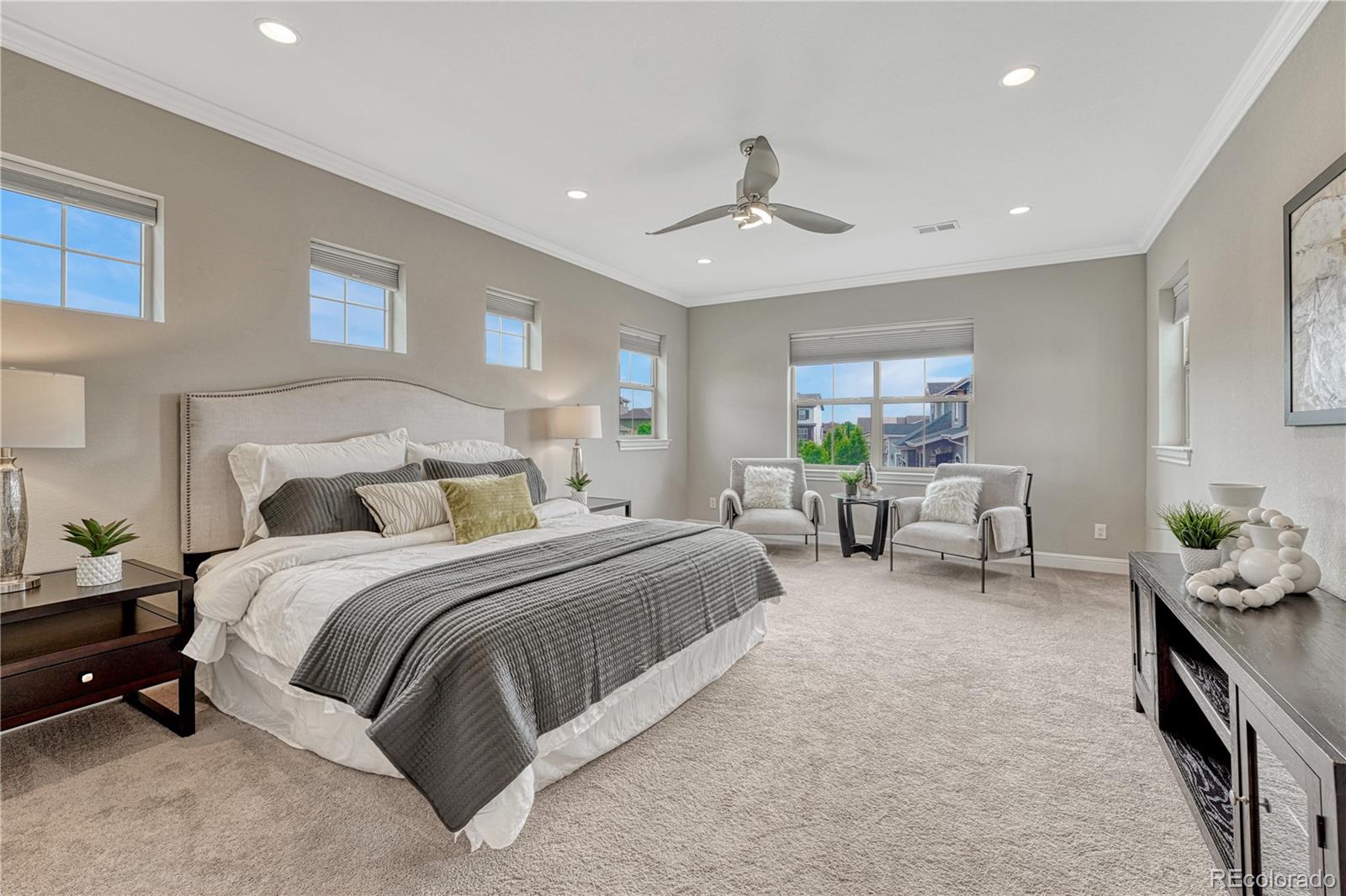 11821 Discovery Lane
