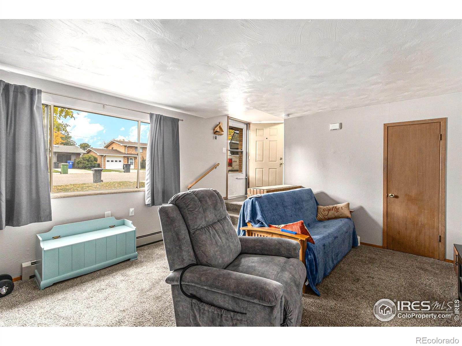 1506-1508 N Empire Avenue