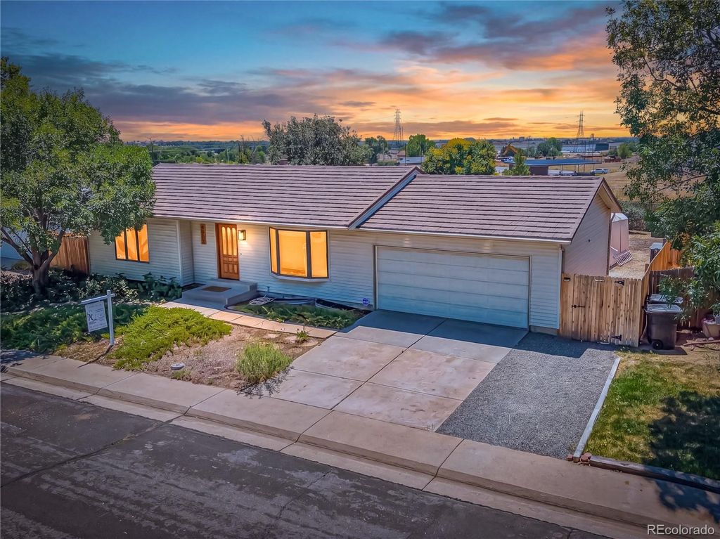 Photo of 4222 E 91st Drive, Thornton, CO 80229 (MLS # 3862429)