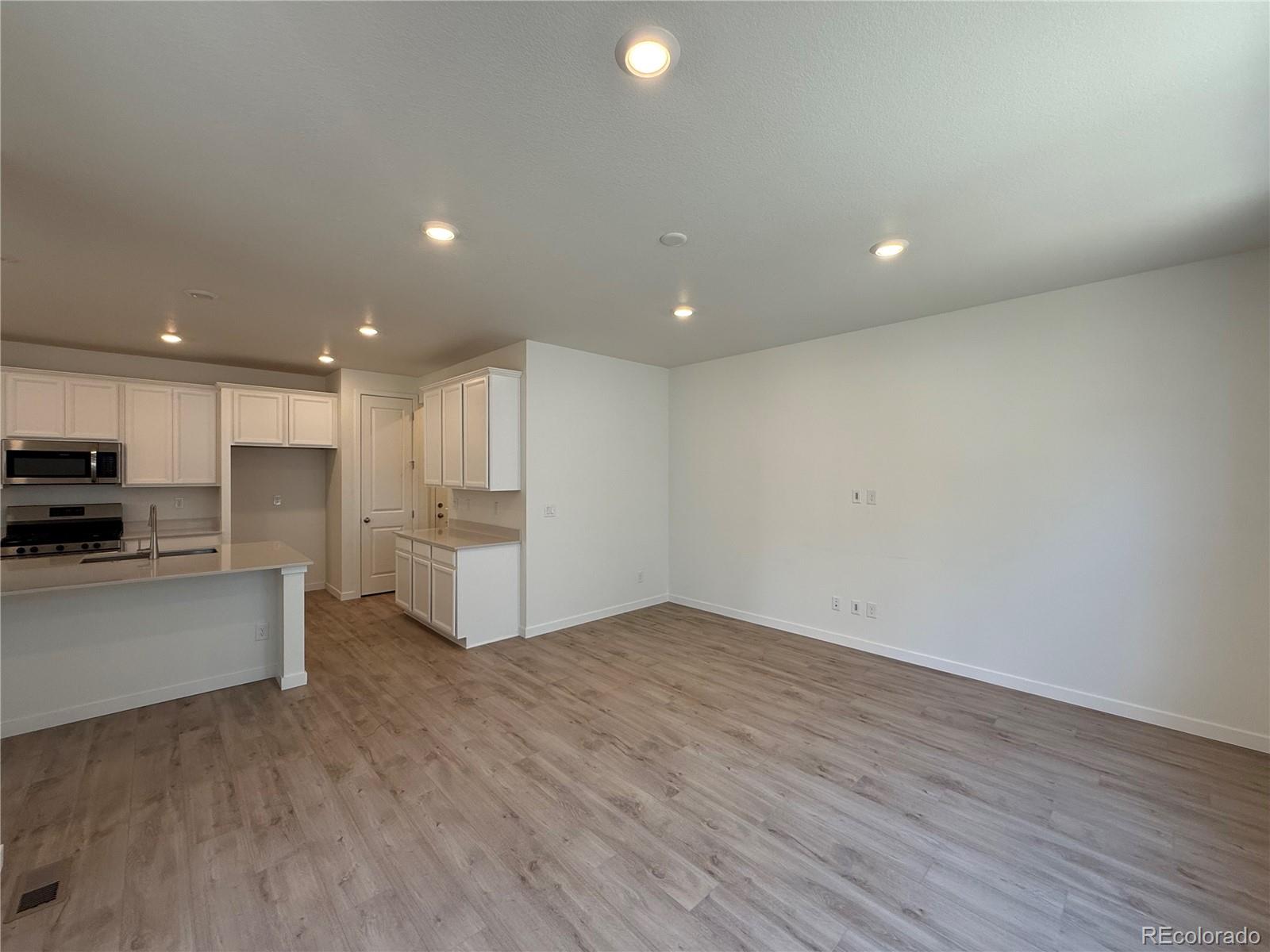 9041 Redfield Lane, Parker, CO, 80134 4 9041 Redfield Lane