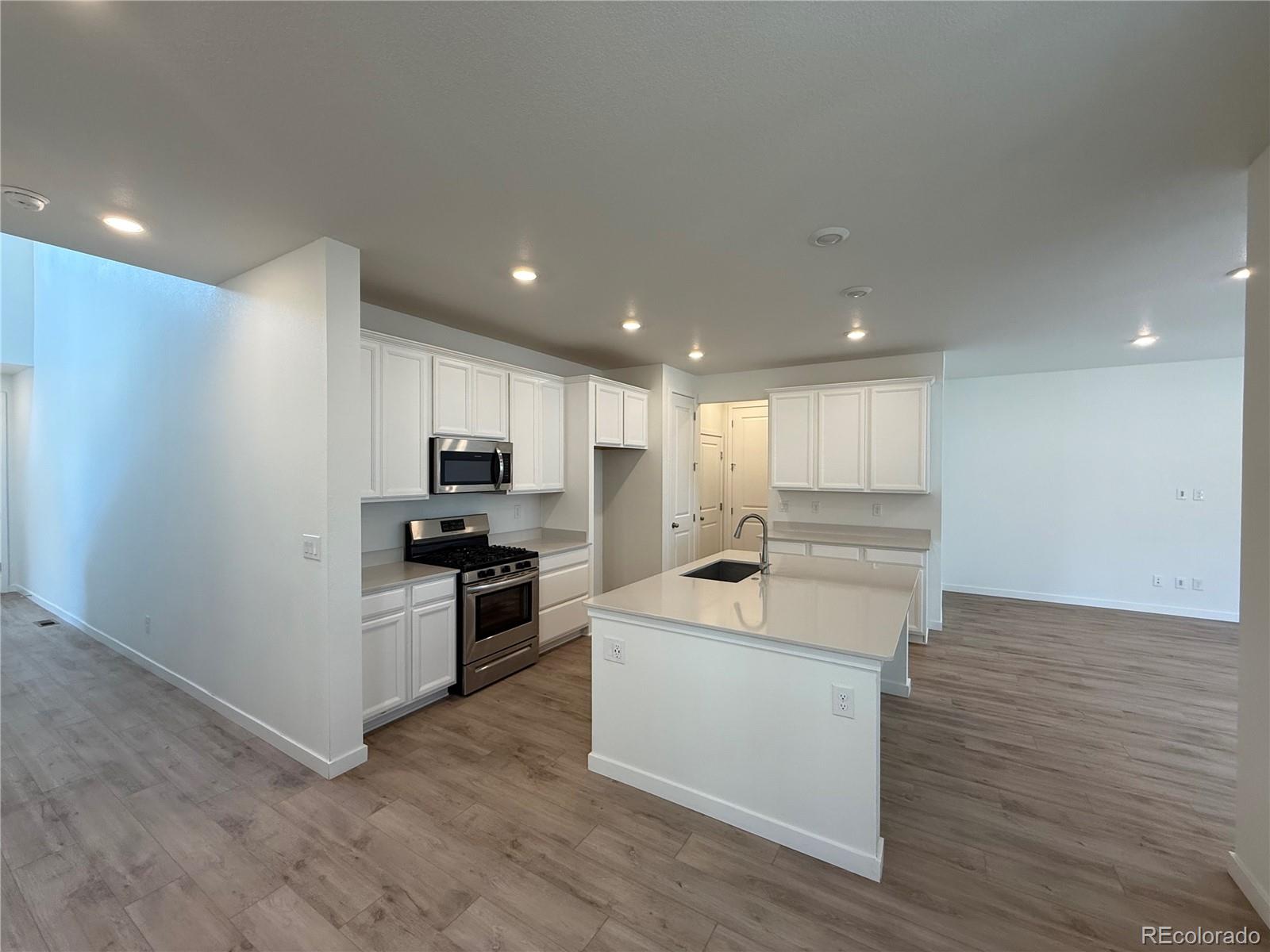 9041 Redfield Lane, Parker, CO, 80134 1 9041 Redfield Lane