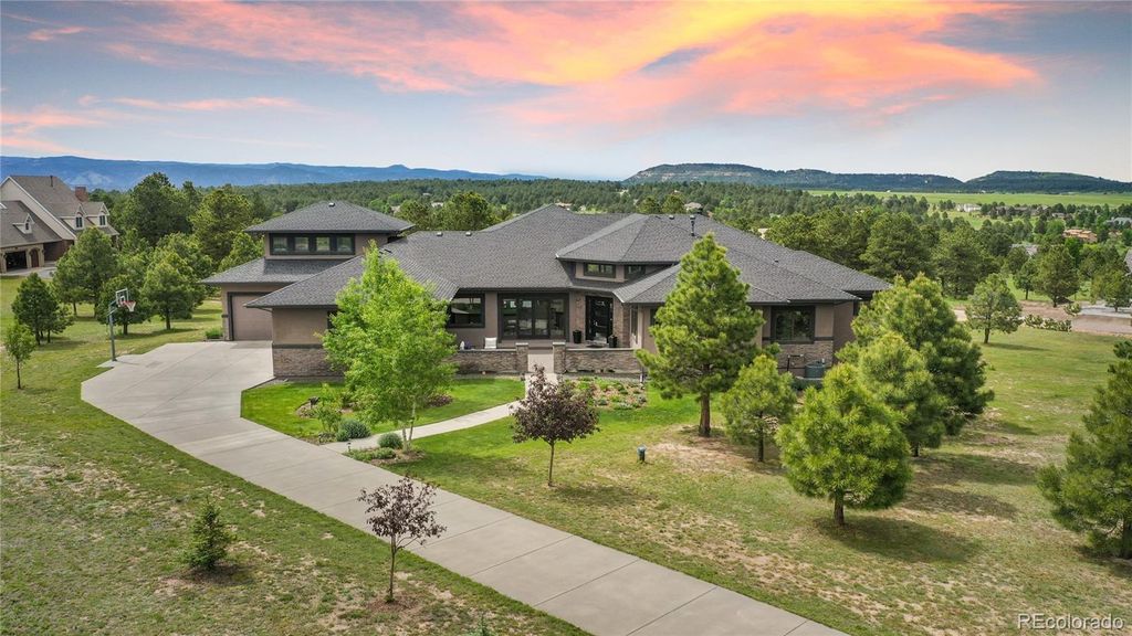 Photo of 843 Long Timber Lane, Monument, CO 80132 (MLS # 8102516)