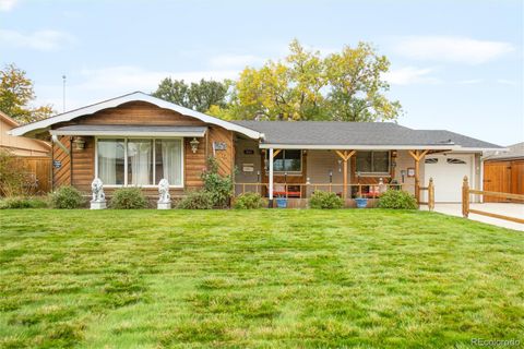 Photo of 840 Essex Drive, Denver, CO 80229 (MLS # 3253331)