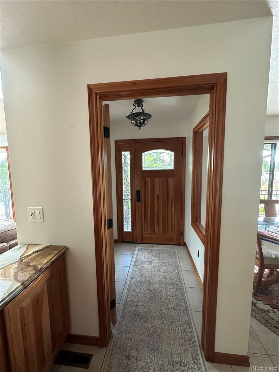 7454 Queen Circle, Arvada, CO, 80005 4 7454 Queen Circle