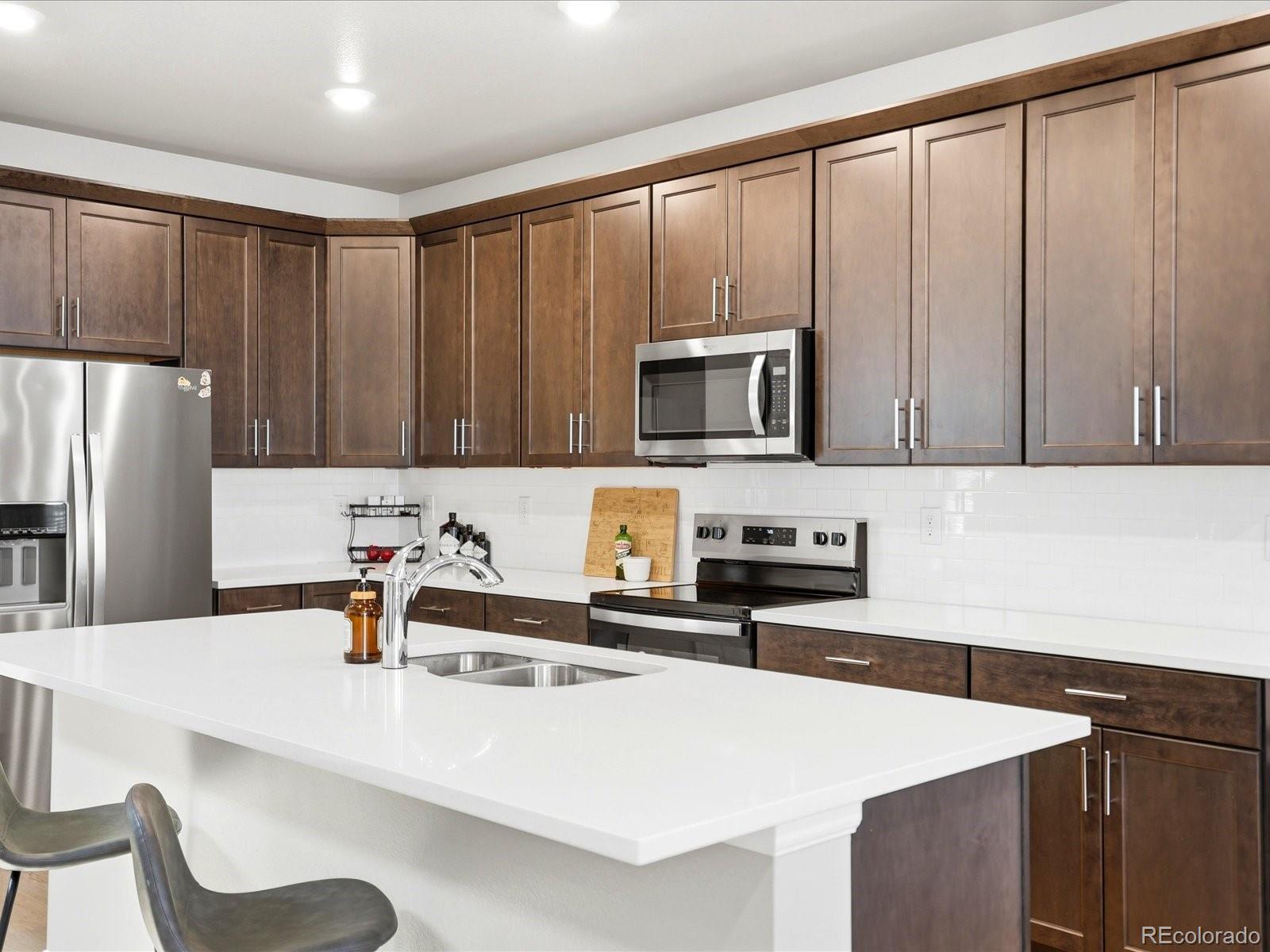 21239 E 62nd Avenue, Aurora, CO, 80019 1 21239 E 62nd Avenue