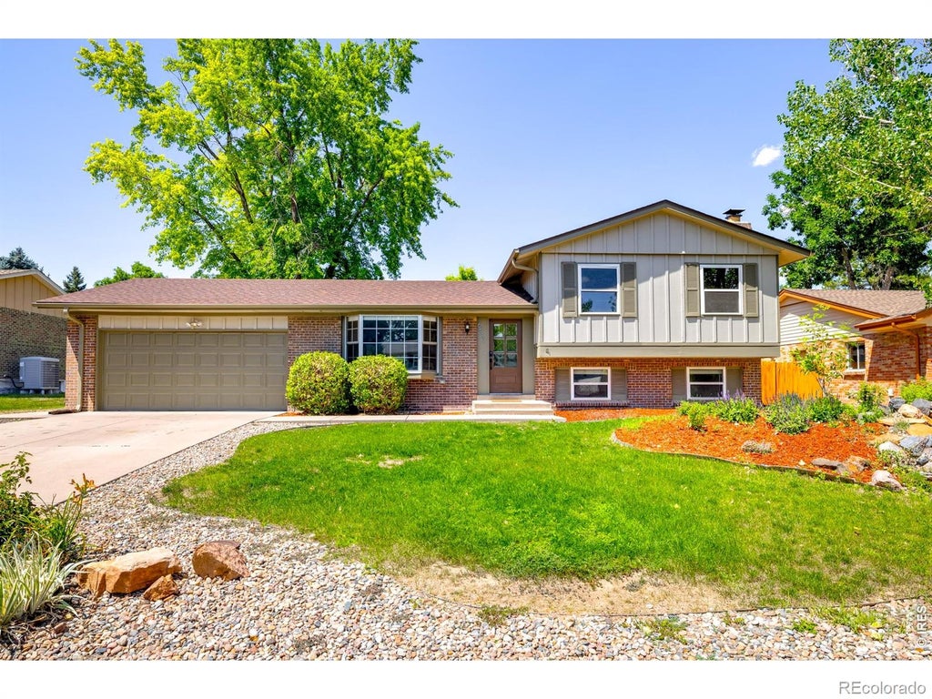 Photo of 6517 W Arbor Drive, Littleton, CO 80123 (MLS # IR1069530)