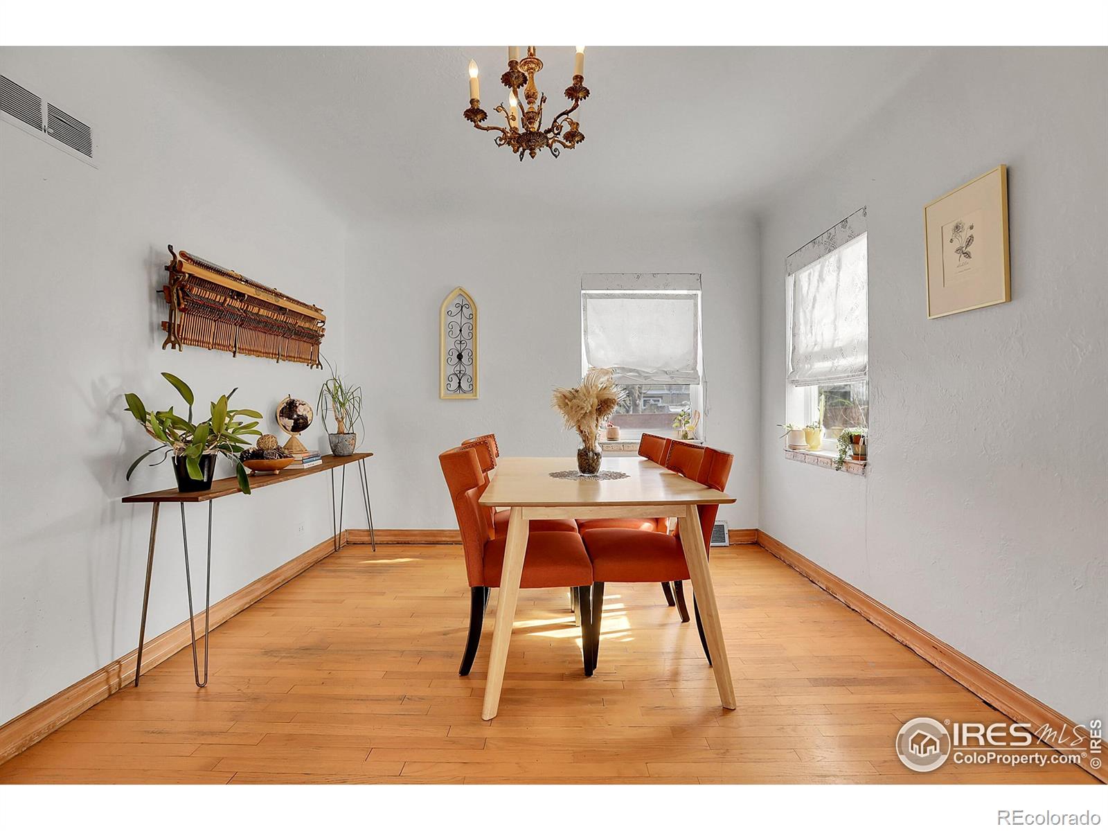 1476-1478 Dahlia Street