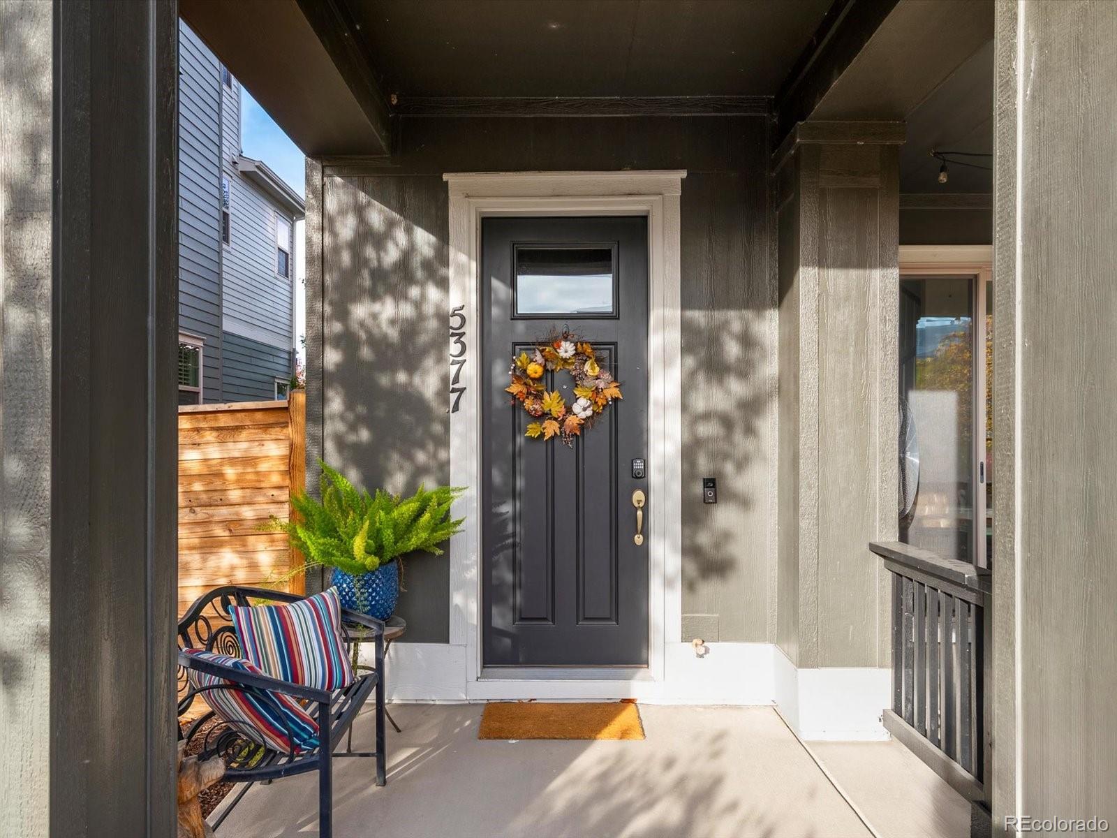 5377 Valentia Street