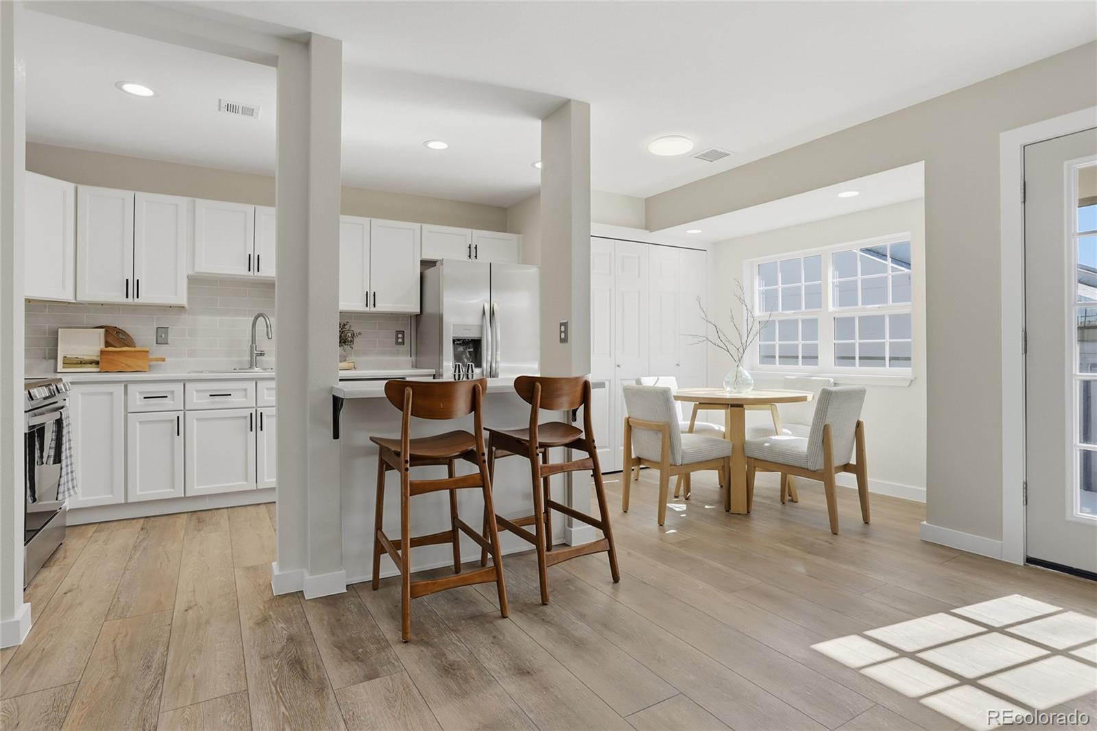 2301 E Fremont Avenue S10