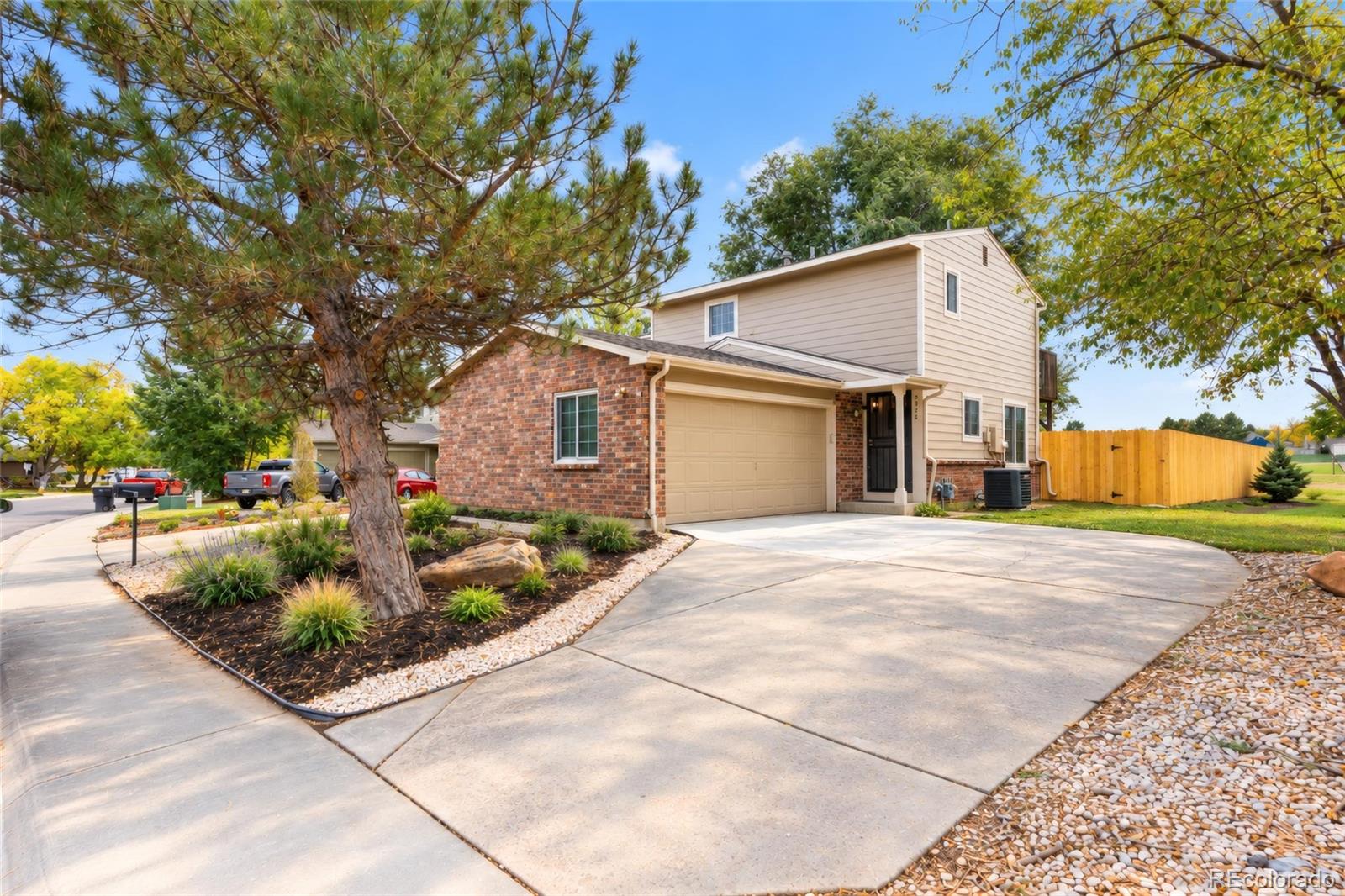 4926 E 124th Way