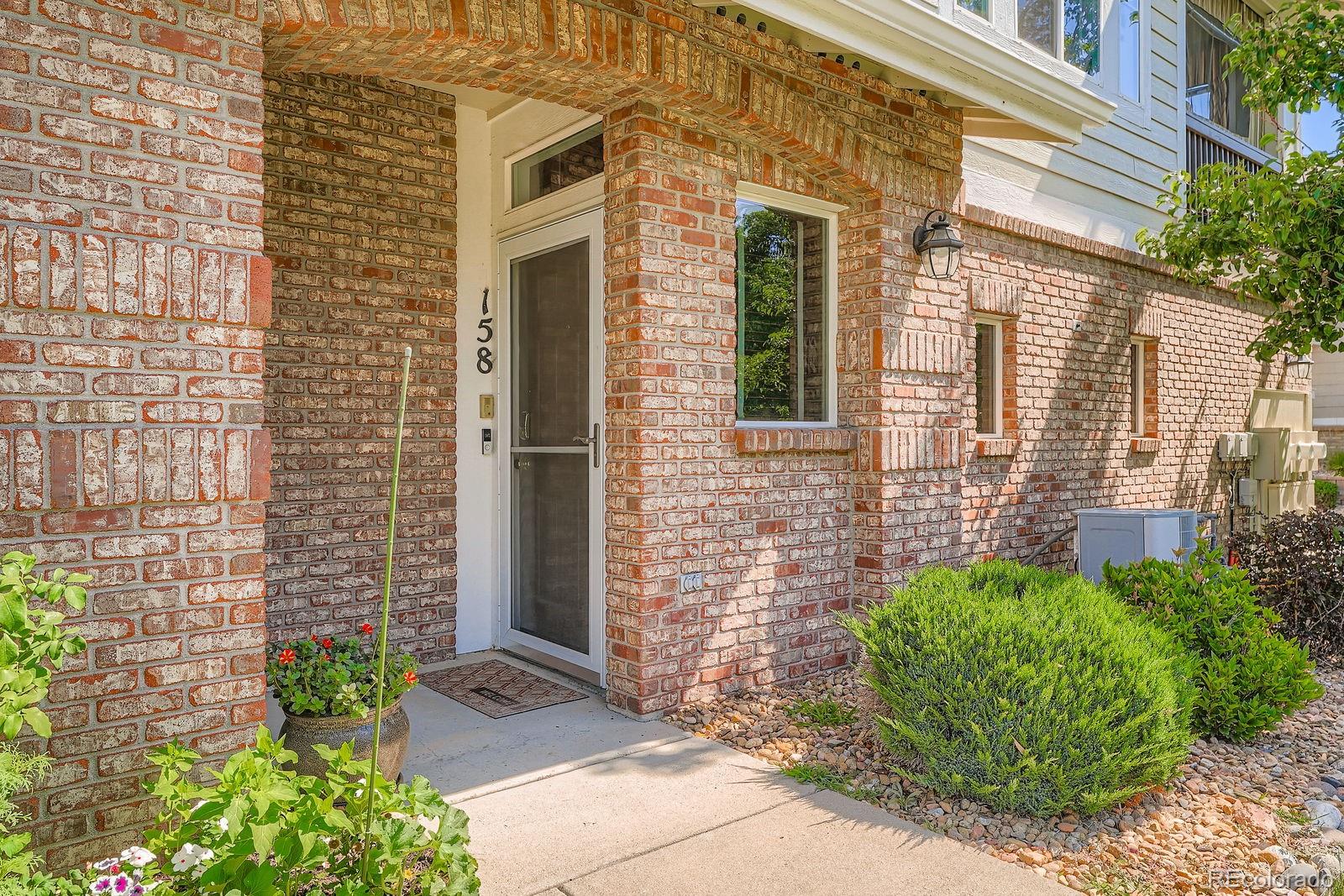 158 Whitehaven Circle